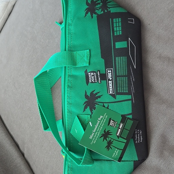 Trader Joe's  Mini Insulated Tote SOLD OUT IN STORE - Picture 3 of 3